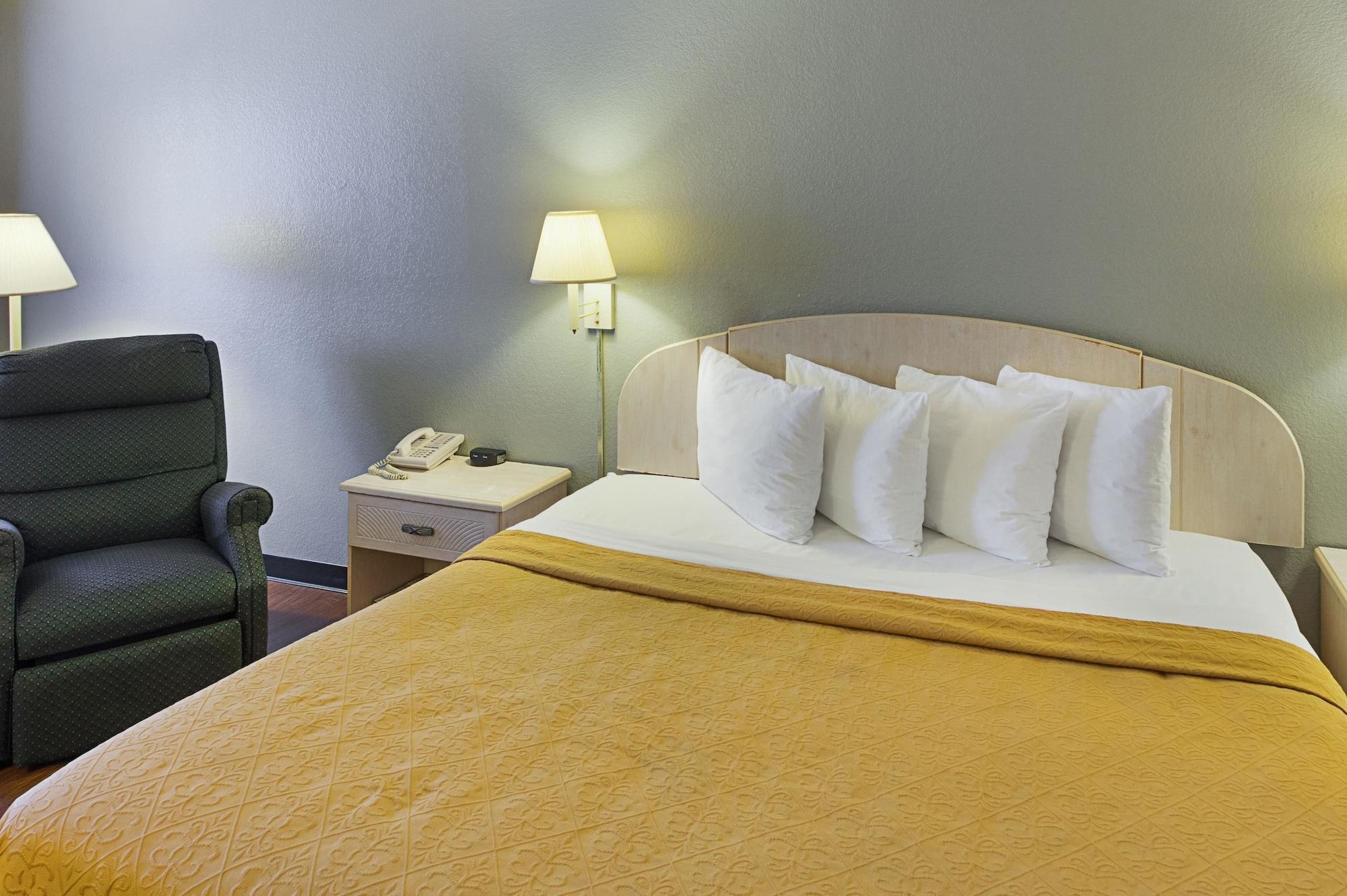 Econo Lodge Downtown South Сан-Антонио Экстерьер фото
